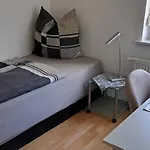 Am Viaduktweg Familie