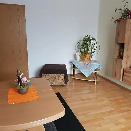 Apartament Am Viaduktweg Familie Langenleuba-Niederhain