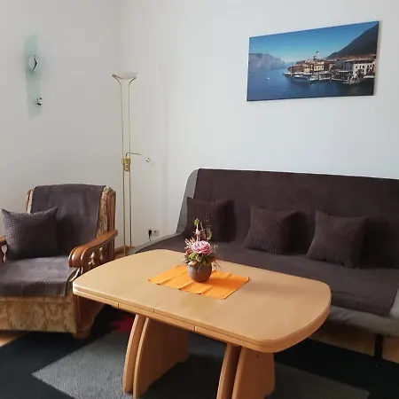 Am Viaduktweg Familie Langenleuba-Niederhain