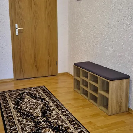 Am Viaduktweg Familie *