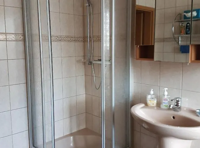 Am Viaduktweg Familie *