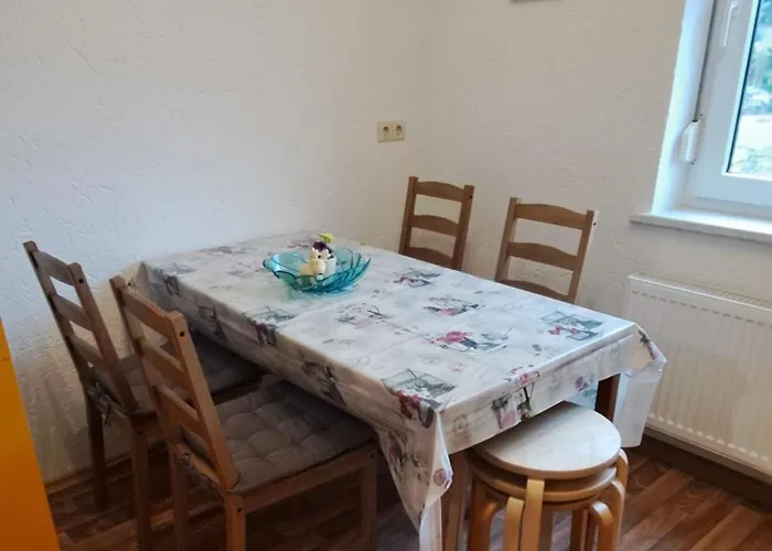 Am Viaduktweg Familie Appartement Langenleuba-Niederhain